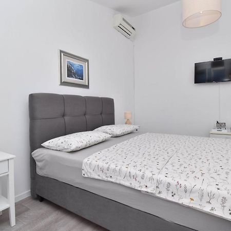 Sunny Room Тучепи Екстер'єр фото